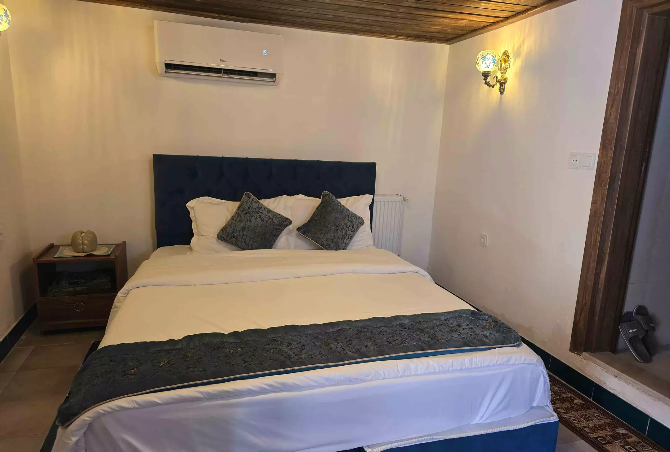 Alibaba https://cdn.alibaba.ir/ostorage/hotel-accommodation-images/68f77a07a1e6f83605b7e82f_دبل (1).webp